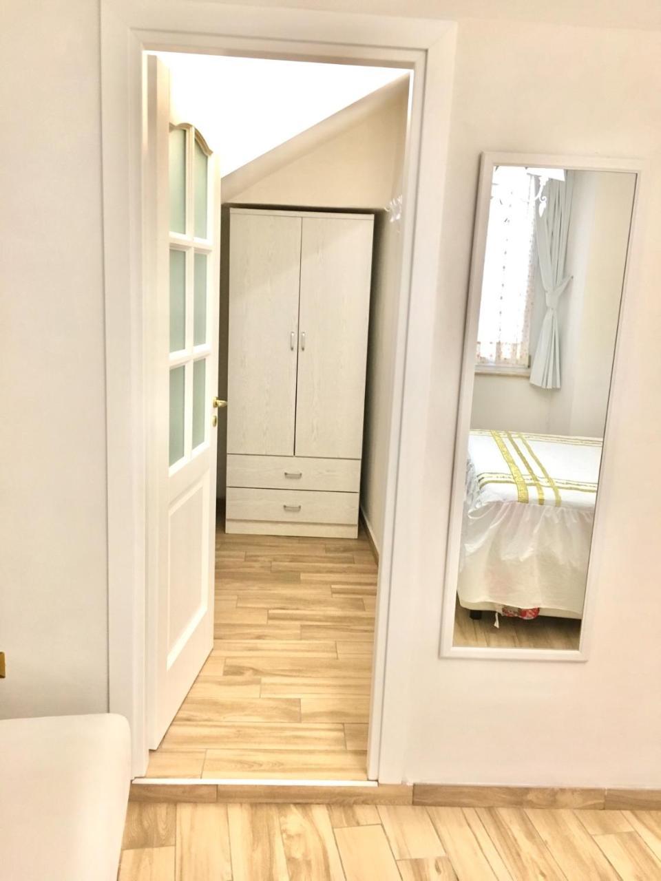 Casanova - Luxury Apartment Vibo Valentia Eksteriør bilde