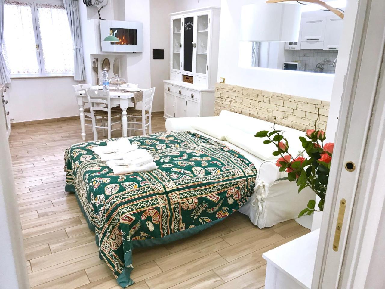 Casanova - Luxury Apartment Vibo Valentia Eksteriør bilde